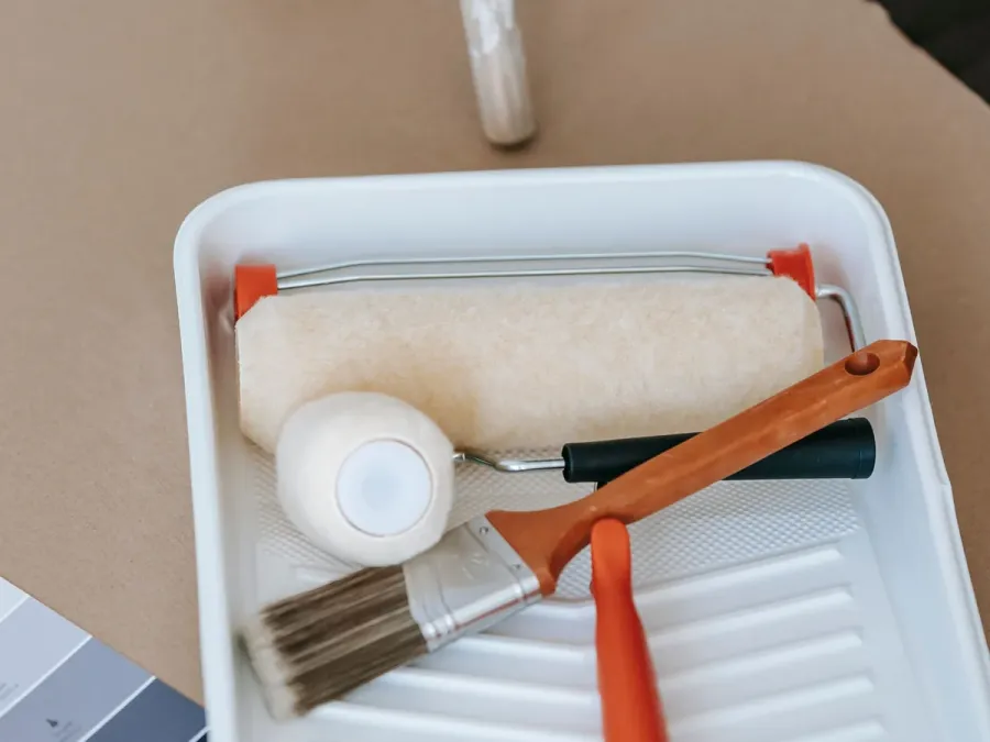 Flat, Eggshell, Satin or Semi-Gloss? Choosing the Right Interior Paint Finish